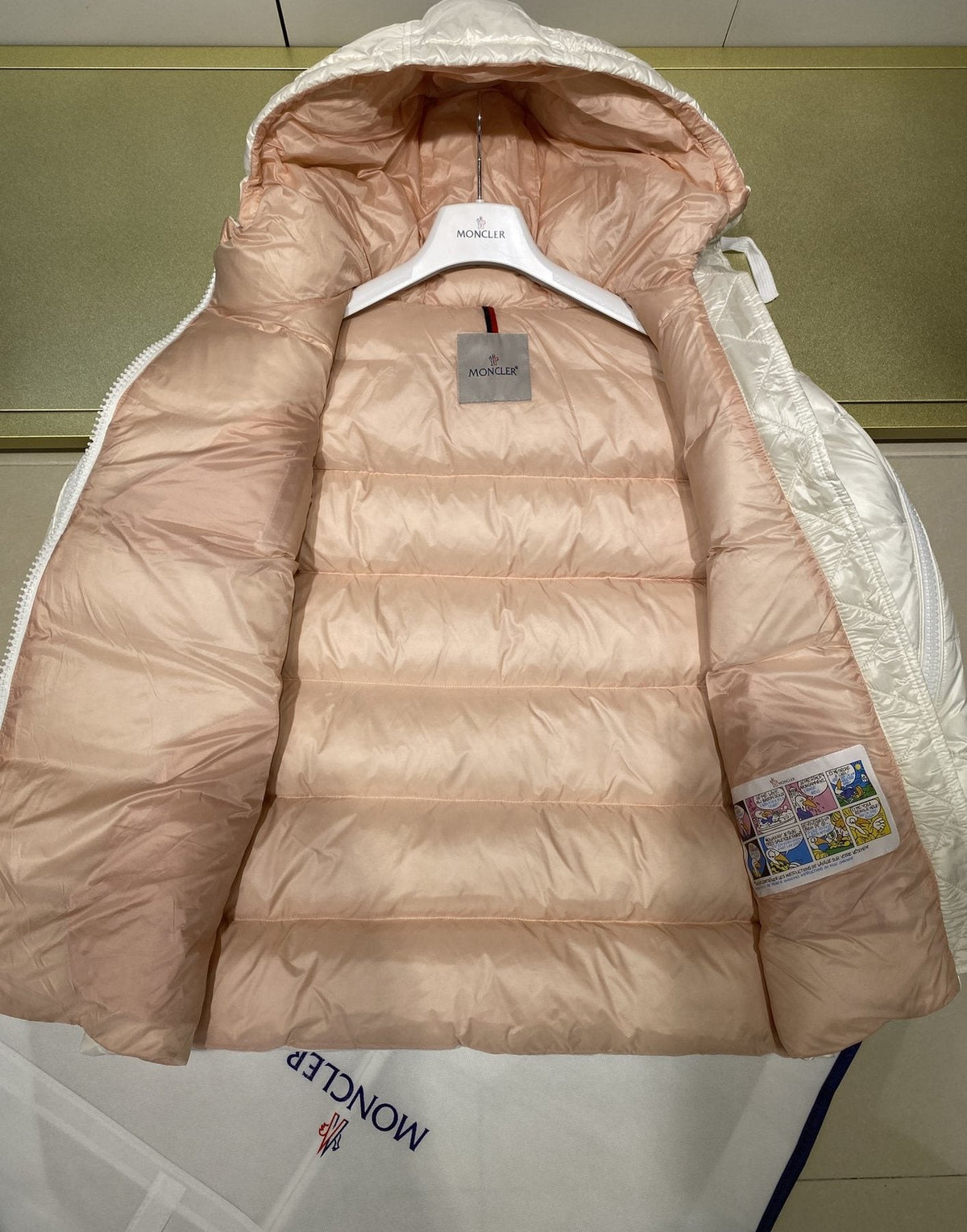 Moncler Reversible Hooded Puffer Coat — detail