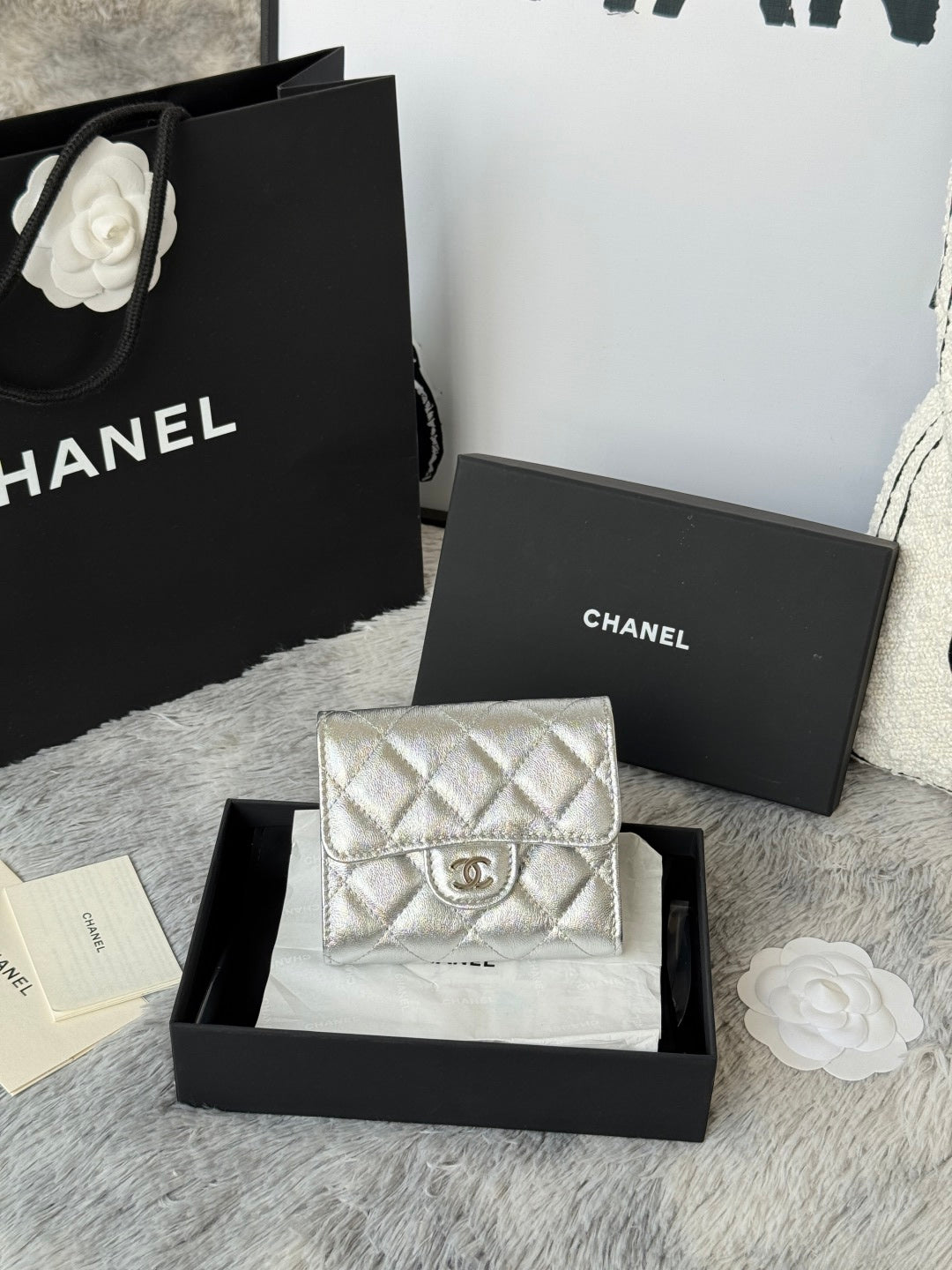 Chanel 25S Cf Small Tri Fold Wallet 11 in Silver Caviar Gold Hardware