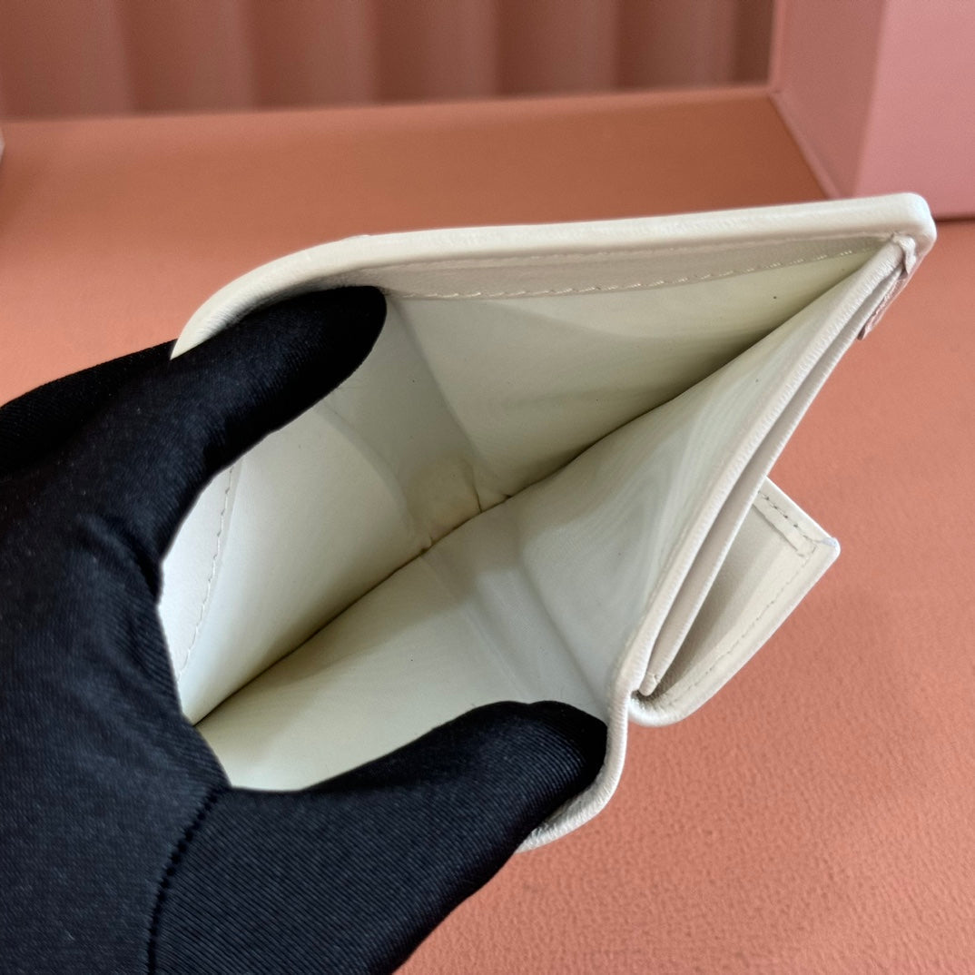 Small Matelassé Nappa Leather Wallet White